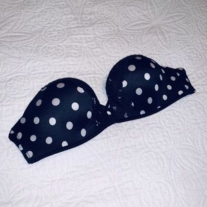 Victoria’s Secret Bombshell bra 32AA Black/White